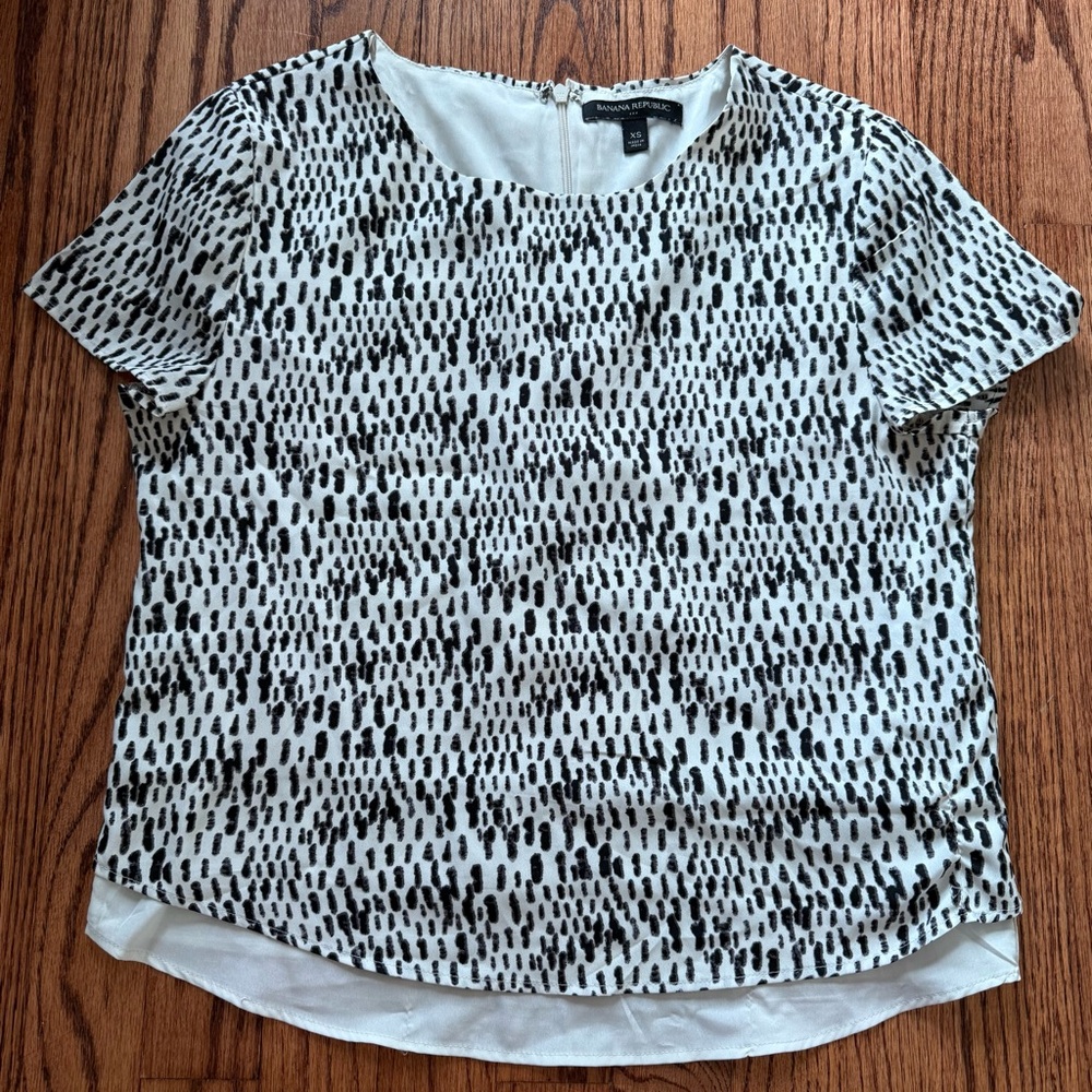 Banana Republic Leopard Patterned Top